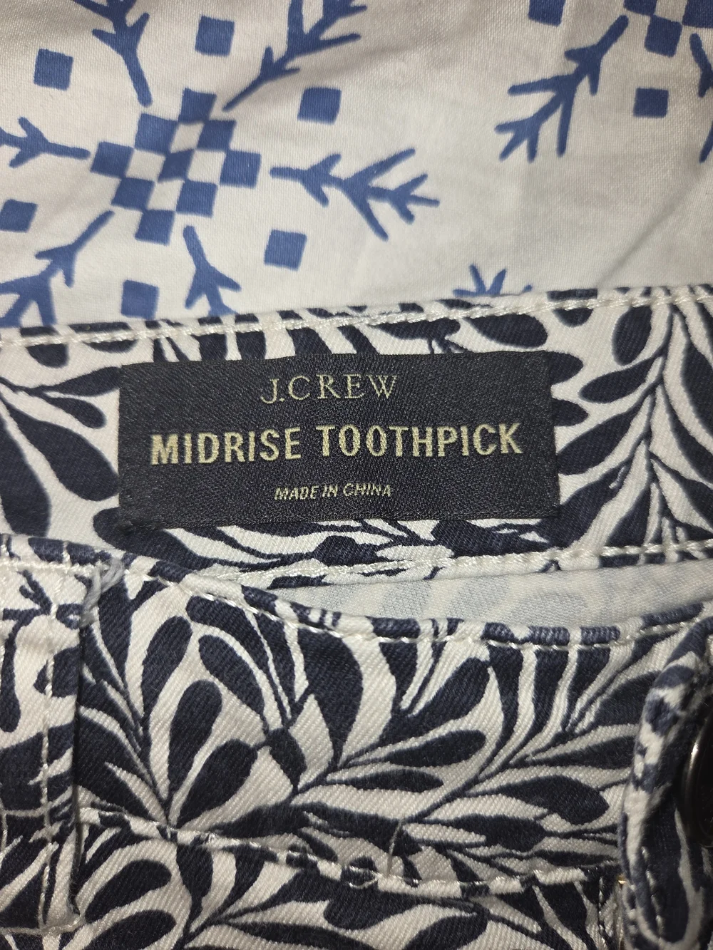 J.Crew Midrise Toothpick Skinny Jeans Navy Blue White Ivy Fern Leaf Print.